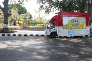 Diseminasi Informasi P4GN menggunakan Mobil Sosialisasi keliling anti narkoba
