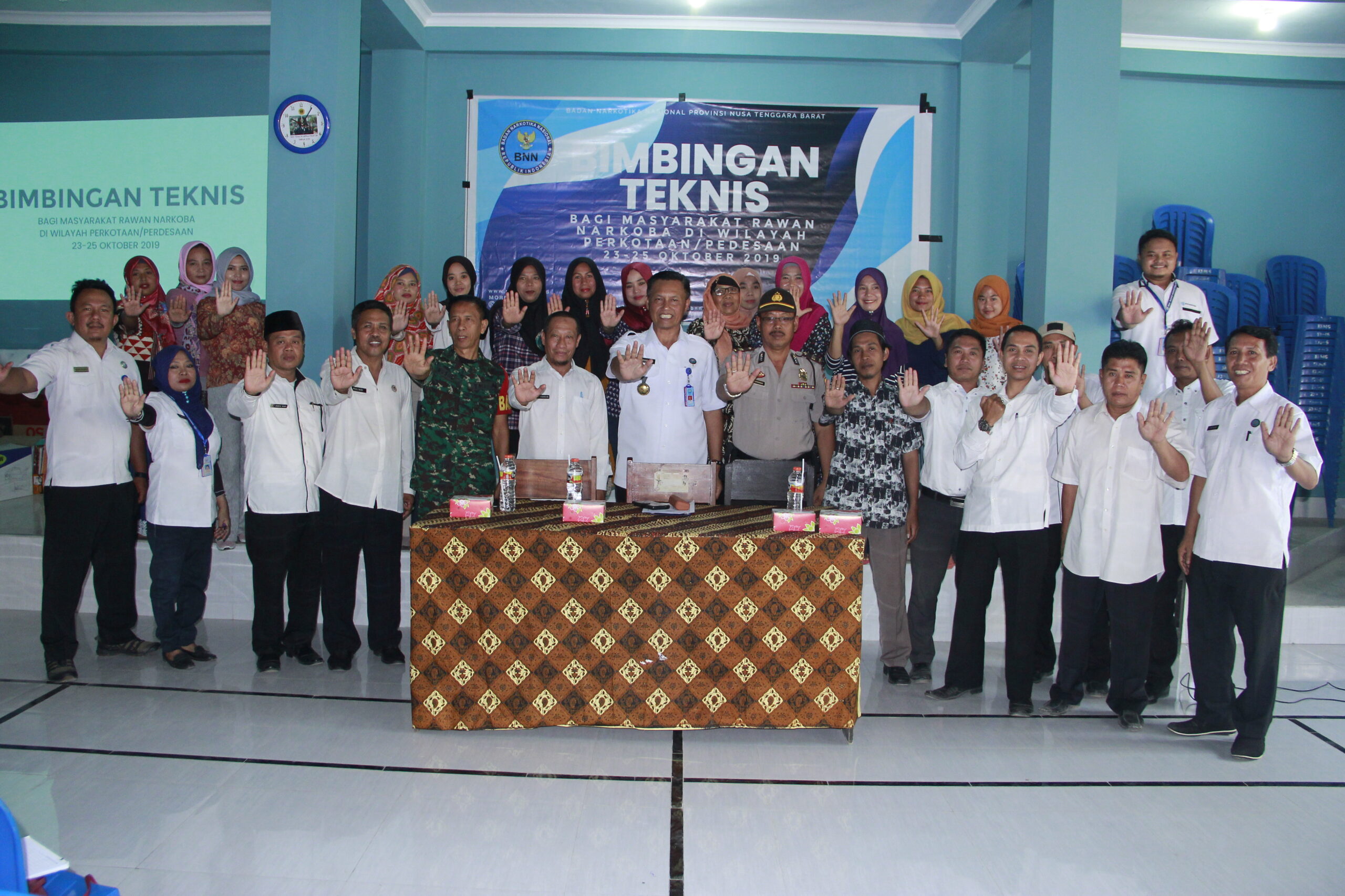 Lifeskill bagi masyarakat Kawasan rawan narkoba di Provinsi NTB Lifeskill bagi masyarakat Kawasan rawan narkoba di Provinsi NTB