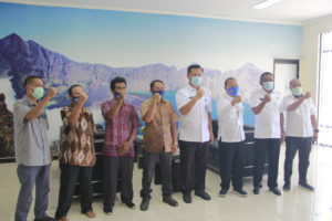 Eratkan Tali Silaturahmi, Kaling Karang Bagu Sambangi Kantor BNNP NTB