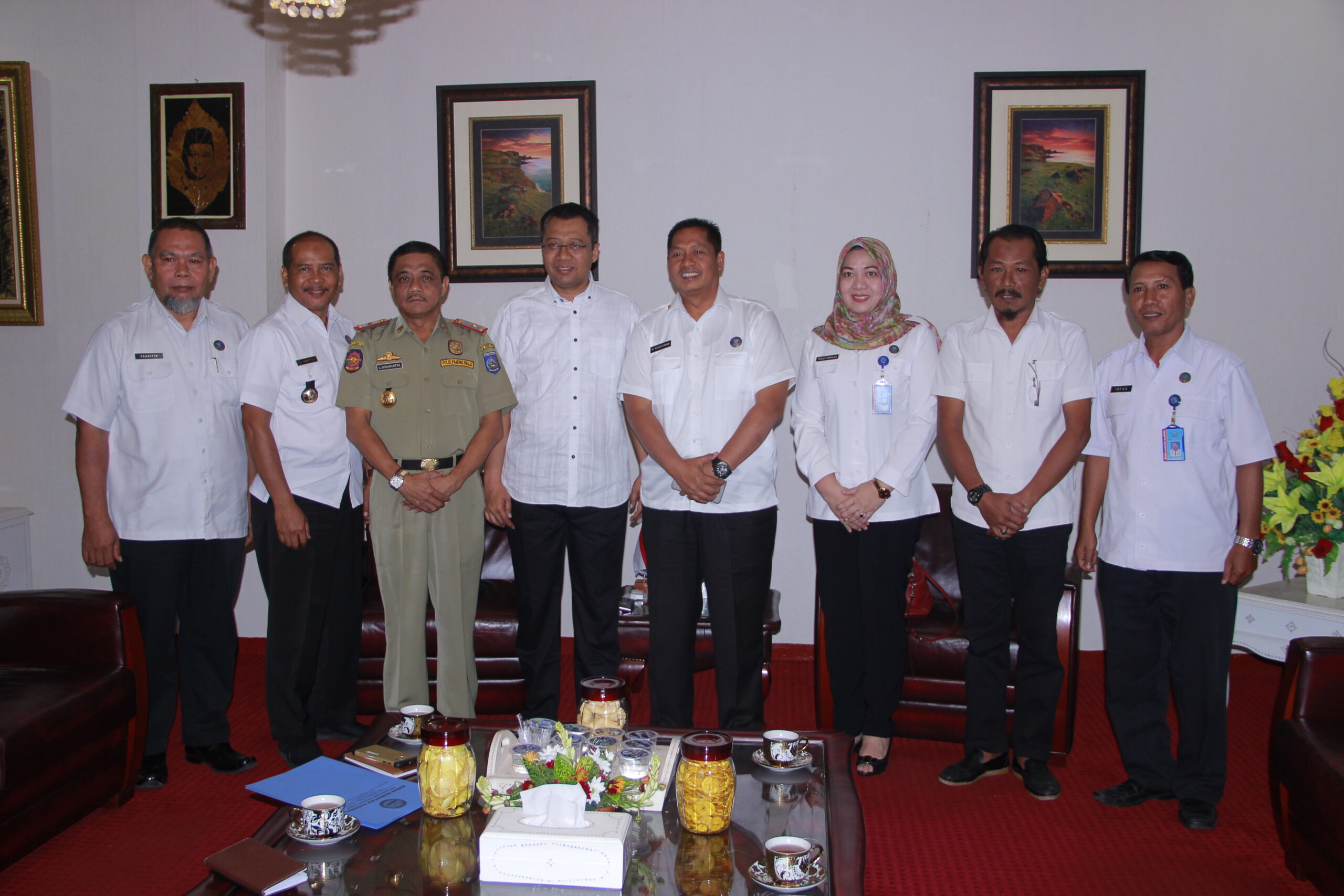 Kepala BNNP NTB silaturahmi dengan Gubernur NTB dalam rangka Pra HANI 2019 Kepala BNNP NTB silaturahmi dengan Gubernur NTB dalam rangka Pra HANI 2019