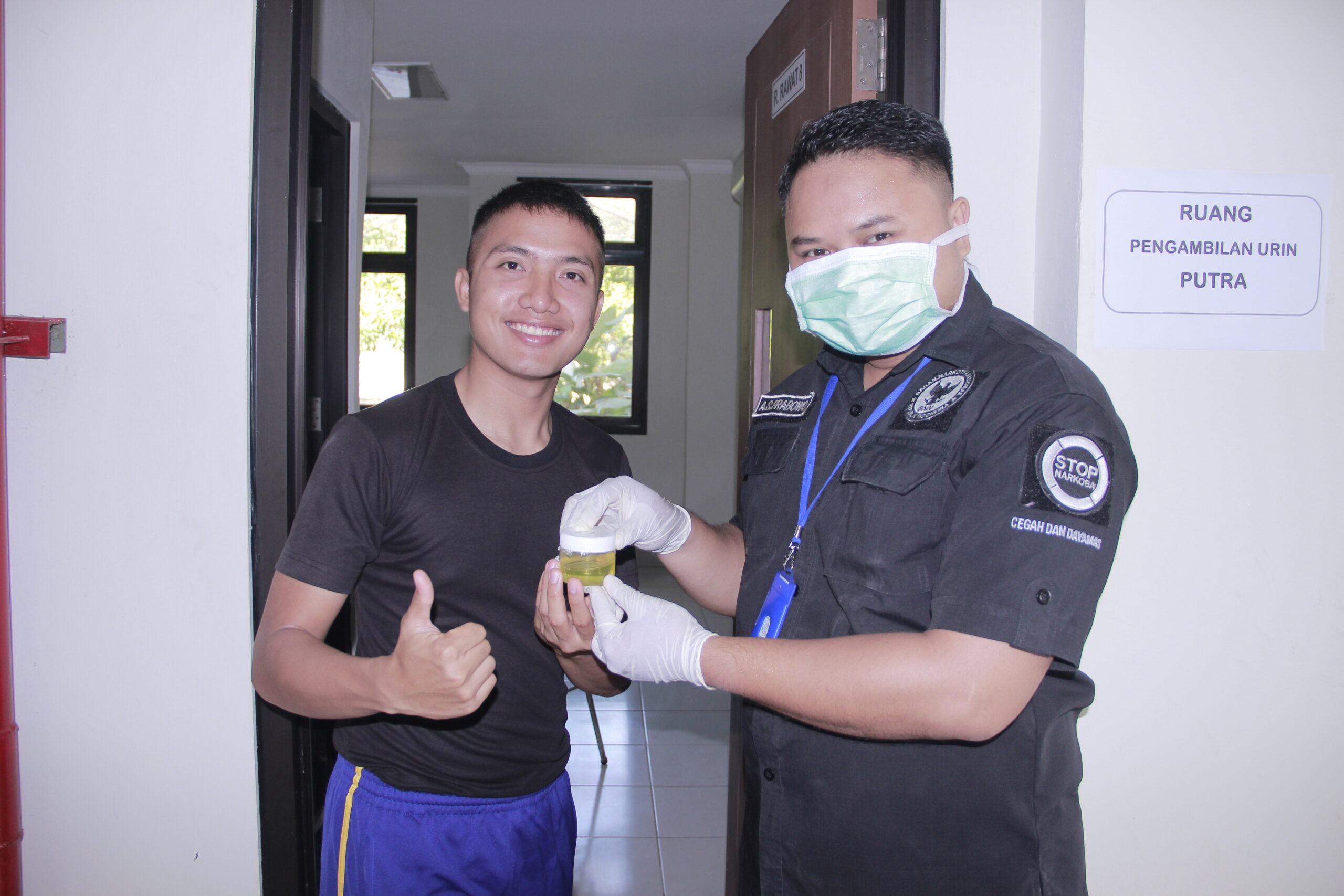 BNNP NTB melaksanakan Tes Urine Praja IPDN Kampus NTB BNNP NTB melaksanakan Tes Urine Praja IPDN Kampus NTB