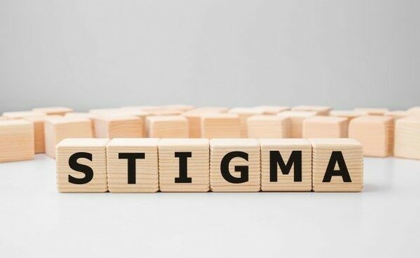 STIGMA PADA PENYALAHGUNA NARKOTIKA (part 1) STIGMA PADA PENYALAHGUNA NARKOTIKA (part 1)