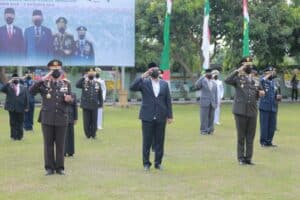 KEPALA BNNP NTB HADIRI UPACARA HUT TNI KE-76 TAHUN 2021 KEPALA BNNP NTB HADIRI UPACARA HUT TNI KE-76 TAHUN 2021