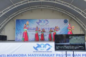 HANI 2024 : BNN Provinsi NTB Gelar Deklarasi Anti Narkoba Masyarakat Pesisir HANI 2024 : BNN Provinsi NTB Gelar Deklarasi Anti Narkoba Masyarakat Pesisir