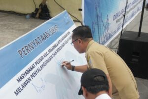 HANI 2024 : BNN Provinsi NTB Gelar Deklarasi Anti Narkoba Masyarakat Pesisir HANI 2024 : BNN Provinsi NTB Gelar Deklarasi Anti Narkoba Masyarakat Pesisir