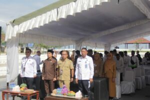 HANI 2024 : BNN Provinsi NTB Gelar Deklarasi Anti Narkoba Masyarakat Pesisir HANI 2024 : BNN Provinsi NTB Gelar Deklarasi Anti Narkoba Masyarakat Pesisir